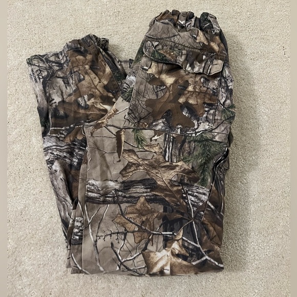 Game Winner Camo pants for boys size 10/12 - Picture 2 of 3